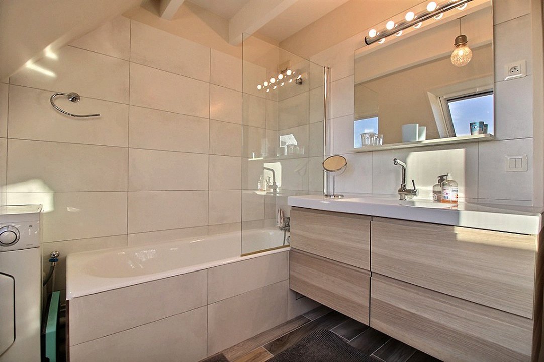 /picture/helios/116252002/CORA C41/8_2025-12-14CET00h00-12.jpg